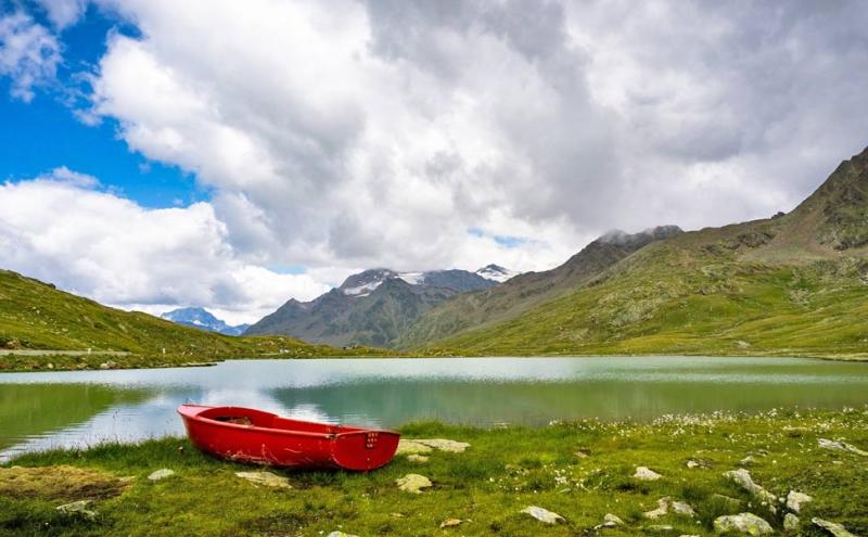 Lago Bianco, Passo Gavia - Shtterstock 